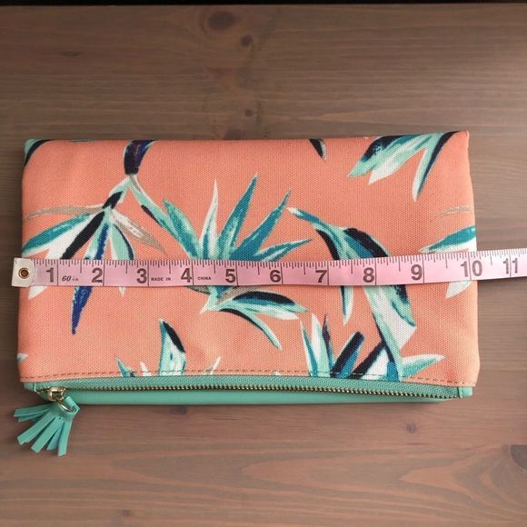 Rachel Pally Reversible Palm Print Turquoise Faux Leather Foldover Clutch - Picture 7 of 9